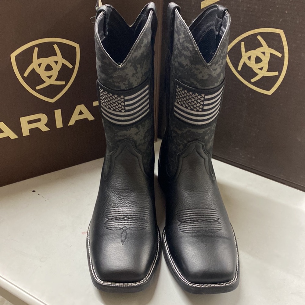 Men's Ariat patriot sport black camo flag boots new size 13D - Picture 2 of 8